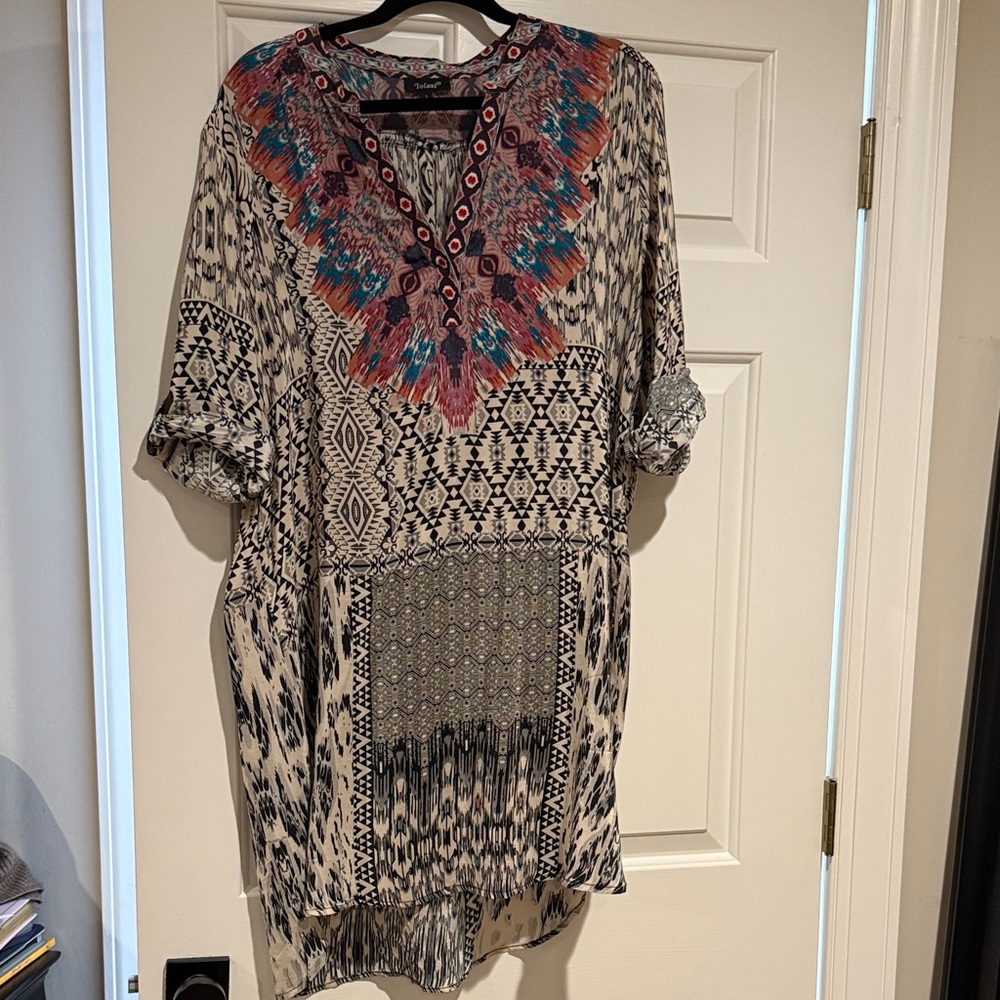 Tolani Beige and Black Patterned Tunic